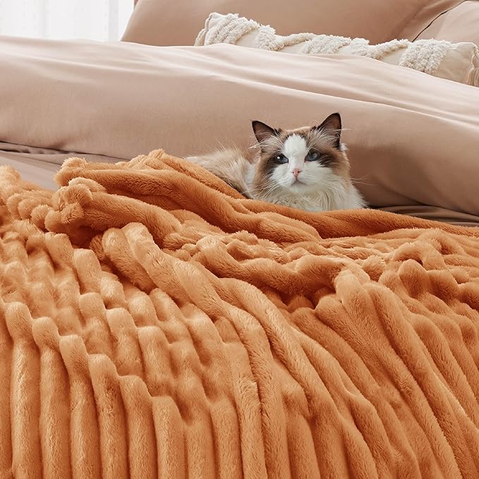 Bedsure GentleSoft Burnt Orange Full Blanket for Couch - Cozy Soft Fall Blankets for Women, Cute Small Fleece Throws for Girls, Birthday Gifts for Women, 84x90 Inches