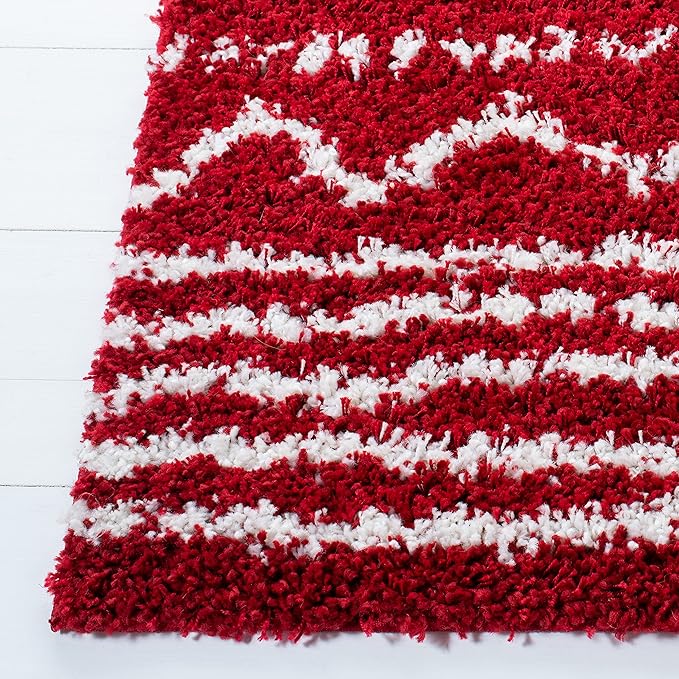 SAFAVIEH Arizona Shag Collection Accent Rug - 4' x 6', Red & Ivory, Moroccan Design, Non-Shedding & Easy Care, 1.6-inch Thick Ideal for High Traffic Areas in Entryway, Living Room, Bedroom (ASG741Q)