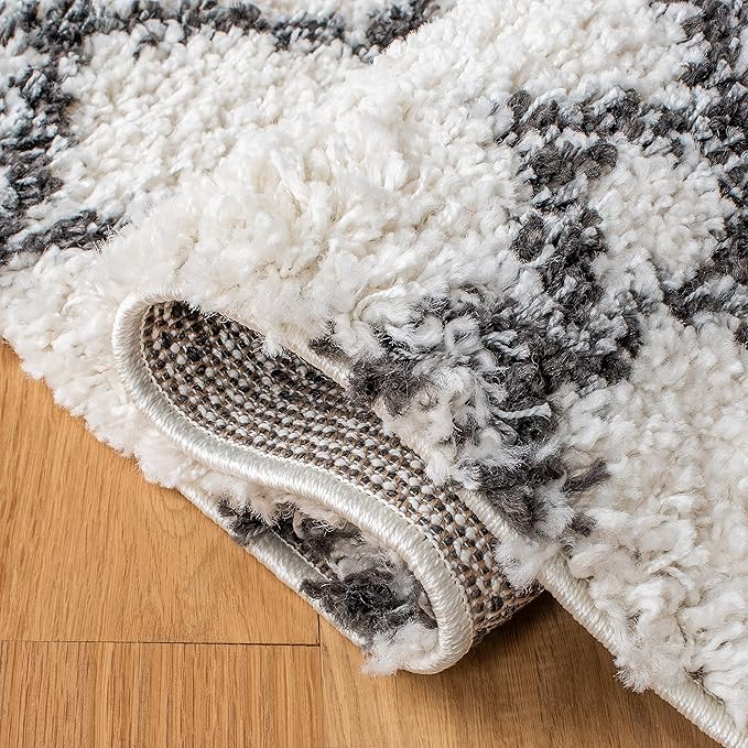 SAFAVIEH Arizona Shag Collection Area Rug - 5'1" x 7'6", Ivory & Black, Moroccan Design, Non-Shedding & Easy Care, 1.6-inch Thick Ideal for High Traffic Areas in Living Room, Bedroom (ASG741Z)