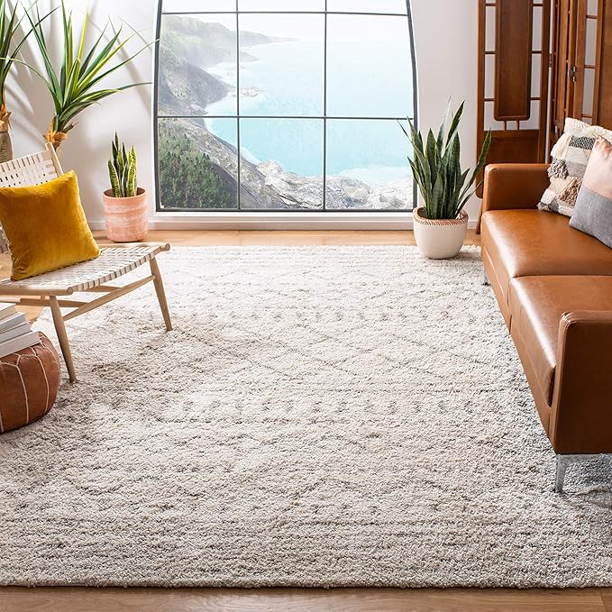 SAFAVIEH Arizona Shag Collection Accent Rug - 3'2" x 5', Ivory & Beige, Moroccan Design, Non-Shedding & Easy Care, 1.6-inch Thick Ideal for High Traffic Areas in Foyer, Living Room, Bedroom (ASG741A)