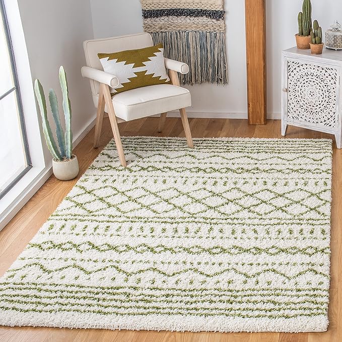 SAFAVIEH Arizona Shag Collection Area Rug - 6'7" x 9'2", Ivory & Green, Moroccan Design, Non-Shedding & Easy Care, 1.6-inch Thick Ideal for High Traffic Areas in Living Room, Bedroom (ASG741Y)