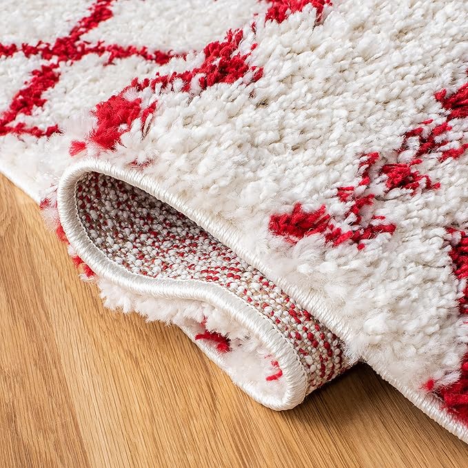 SAFAVIEH Arizona Shag Collection Area Rug - 9' x 12', Ivory & Red, Moroccan Design, Non-Shedding & Easy Care, 1.6-inch Thick Ideal for High Traffic Areas in Living Room, Bedroom (ASG741P)