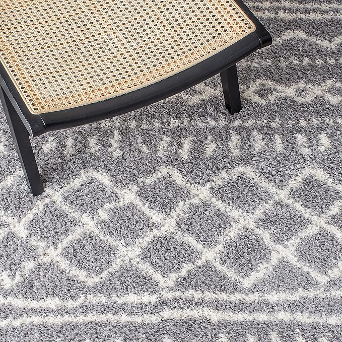 SAFAVIEH Arizona Shag Collection Accent Rug - 4' x 6', Grey & Ivory, Moroccan Design, Non-Shedding & Easy Care, 1.6-inch Thick Ideal for High Traffic Areas in Entryway, Living Room, Bedroom (ASG741G)